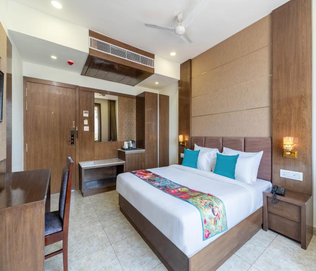 Pandora Grand Udaipur Exterior foto